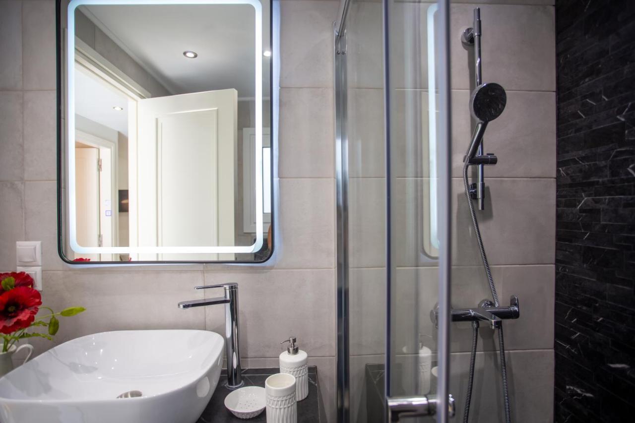 Nefeli By Heloni Apartments Athènes Extérieur photo